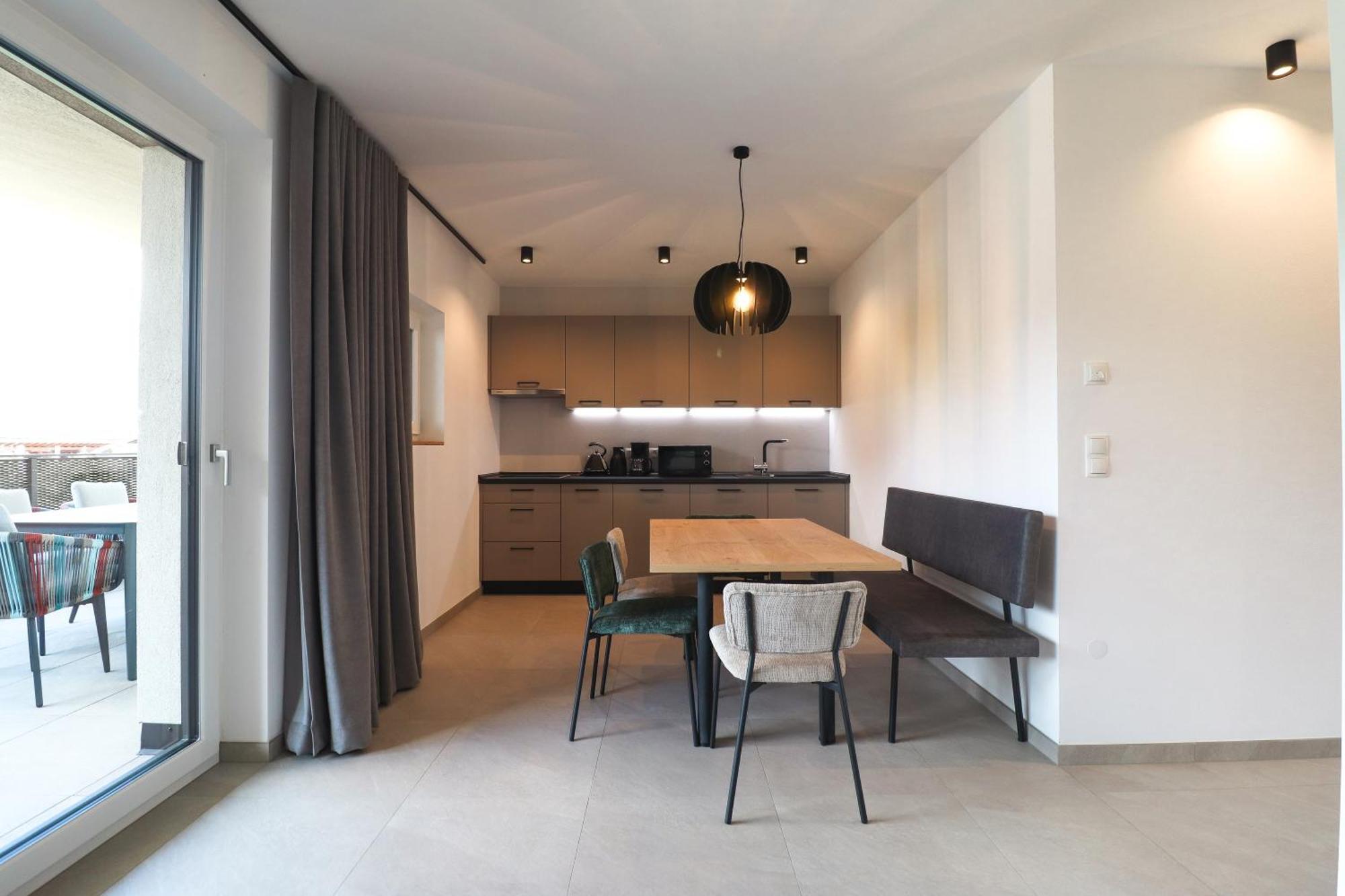 Residence Montani Laces Zewnętrze zdjęcie